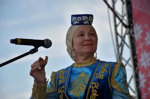 Югары Шытсудан Шәрифуллиннар гаиләсе «Россия гаиләсе. Гаиләдә татулык-илдә бердәмлек» Бөтенроссия гаилә иҗаты фестивалендә катнашты