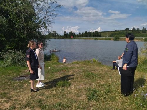 Районның балигъ булмаганнарның эшләре һәм аларның хокукларын яклау комиссиясе район биләмәсендәге су объектларына  рейд үткәрде