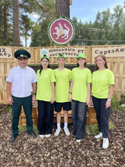 Татарстан Республикасы мәктәп урманчылыкларының «#Урман.Истәлек.Бердәмлек» IX слетын рәсми ачу тантанасы/фоторепортаж