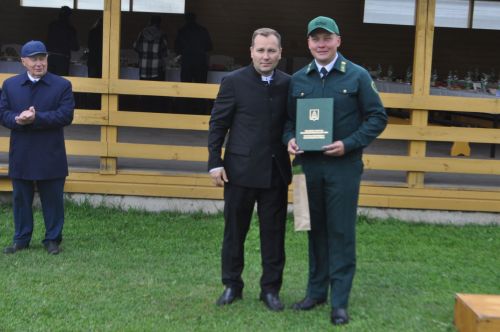 Равил Кузюров:  ”Саба урманчылары әйдәүчеләр сафында”/фоторепортаж