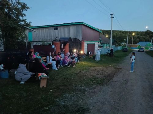 Авылның өч урамында — бер сәхнәдә: Югары Шытсуда «Җәйге күчтәнәч» концерты гөрләде