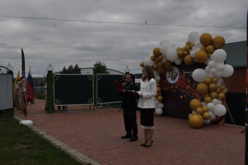 Миңгәр авылының инженер-башлангыч мәктәбендә 14 сабый парта артына утырды
