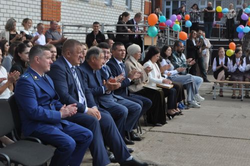 «ОНИКС» белем бирү үзәгендә белем көне