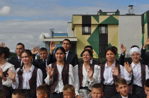 «ОНИКС» белем бирү үзәгендә белем көне