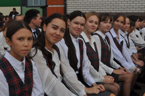 «ОНИКС» белем бирү үзәгендә белем көне