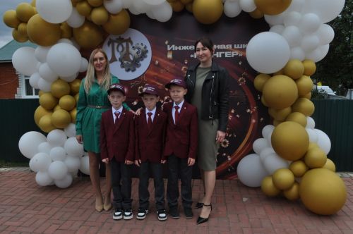 Миңгәр авылының инженер-башлангыч мәктәбендә 14 сабый парта артына утырды