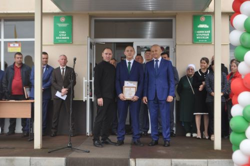 1 сентябрь көнне Саба аграр көллияте «Белем көнен» бәйрәм итте