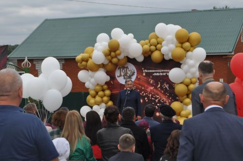 Миңгәр авылының инженер-башлангыч мәктәбендә 14 сабый парта артына утырды