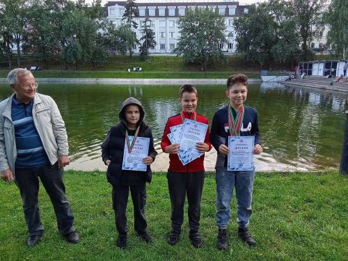 Судомодельләштерү беренчелегендә Лесхоз мәктәбе укучылары ике көмеш медаль яулады