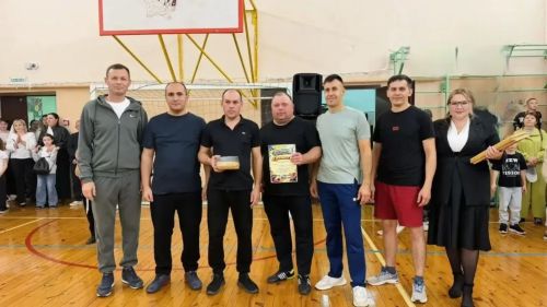 Саба гимназиясендә «Гаилә иминлеге стартлары» дип исемләнгән волейбол турниры узды