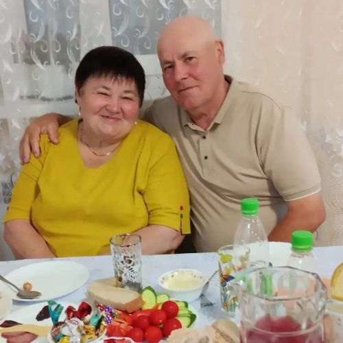 «Кисәк басыла, туктатып булмый»:  Халит Гатиятуллинның 16 мең язылучылы блогы  турында сөйләде