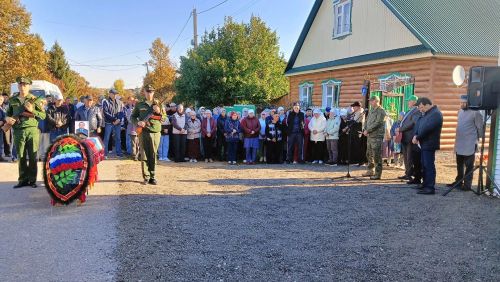 Сабада Ватан сакчысы Тәлгат Хәсәншинны соңгы юлга озаттылар