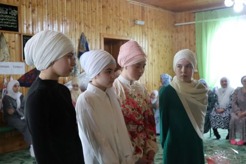 Кибәчедә балалар өчен Коръән уку бәйгесе