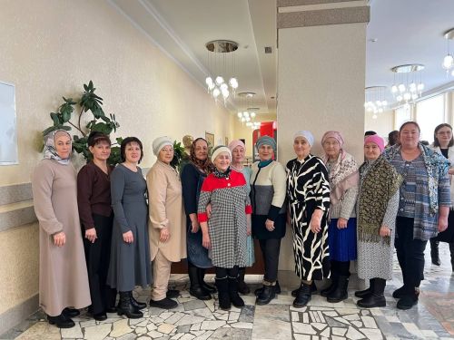 Халыкара хатын-кызлар көне уңаеннан район мәдәният йортында узган бәйрәм чарасыннан фоторепортаж