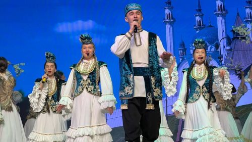 Халыкара хатын-кызлар көне уңаеннан район мәдәният йортында узган бәйрәм чарасыннан фоторепортаж