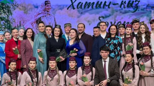 Халыкара хатын-кызлар көне уңаеннан район мәдәният йортында узган бәйрәм чарасыннан фоторепортаж