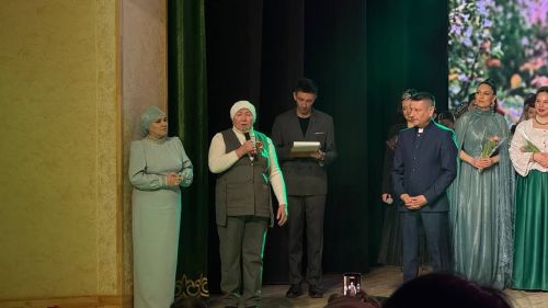 Халыкара хатын-кызлар көне уңаеннан район мәдәният йортында узган бәйрәм чарасыннан фоторепортаж