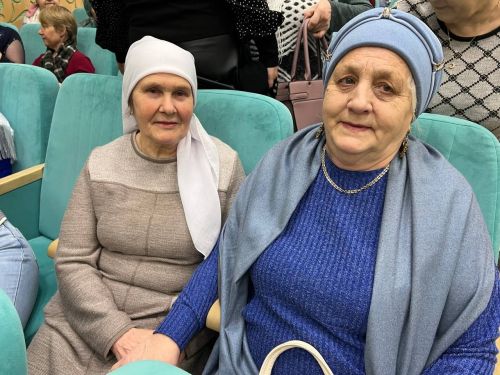 Халыкара хатын-кызлар көне уңаеннан район мәдәният йортында узган бәйрәм чарасыннан фоторепортаж