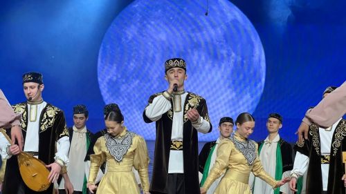 Халыкара хатын-кызлар көне уңаеннан район мәдәният йортында узган бәйрәм чарасыннан фоторепортаж