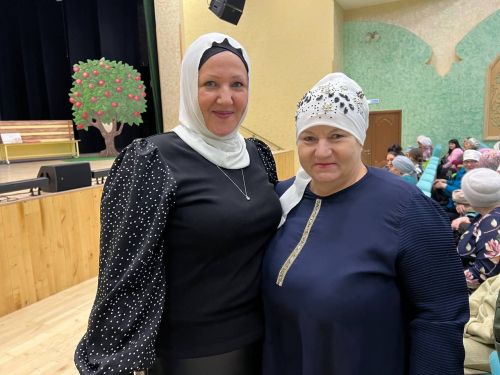 Халыкара хатын-кызлар көне уңаеннан район мәдәният йортында узган бәйрәм чарасыннан фоторепортаж