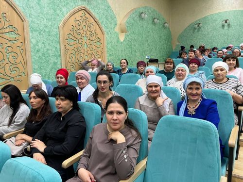 Халыкара хатын-кызлар көне уңаеннан район мәдәният йортында узган бәйрәм чарасыннан фоторепортаж