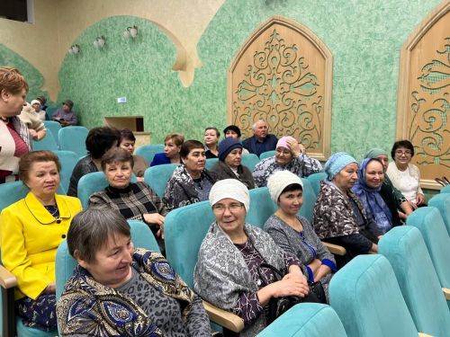 Халыкара хатын-кызлар көне уңаеннан район мәдәният йортында узган бәйрәм чарасыннан фоторепортаж