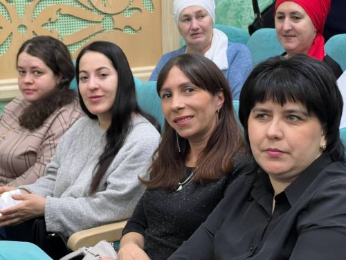 Халыкара хатын-кызлар көне уңаеннан район мәдәният йортында узган бәйрәм чарасыннан фоторепортаж