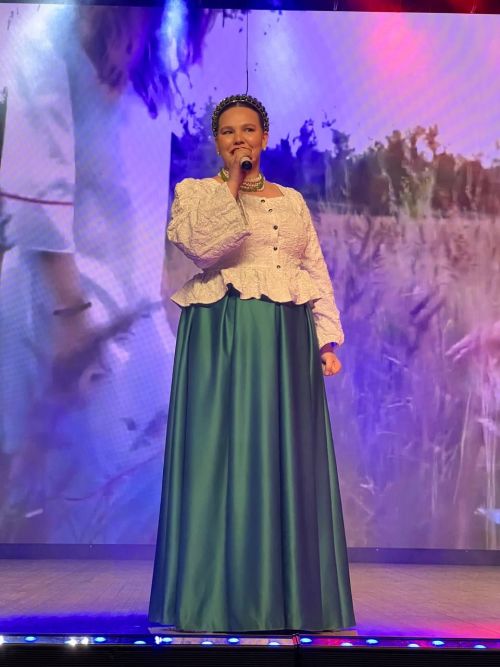 Халыкара хатын-кызлар көне уңаеннан район мәдәният йортында узган бәйрәм чарасыннан фоторепортаж