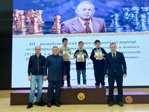Нургали Миңнехан улы Миңнеханов истәлегенә тизйөрешле шахмат буенча малайлар һәм кызлар арасында III республикакүләм шәхси-команда турниры узды