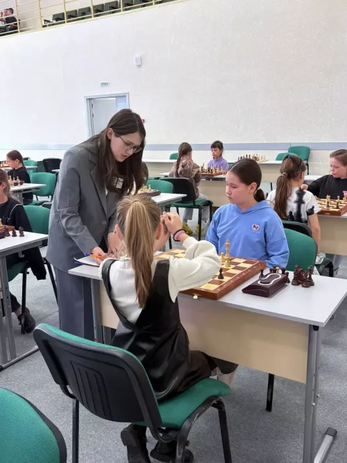 Нургали Миңнехан улы Миңнеханов истәлегенә тизйөрешле шахмат буенча малайлар һәм кызлар арасында III республикакүләм шәхси-команда турниры узды