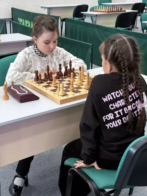 Нургали Миңнехан улы Миңнеханов истәлегенә тизйөрешле шахмат буенча малайлар һәм кызлар арасында III республикакүләм шәхси-команда турниры узды