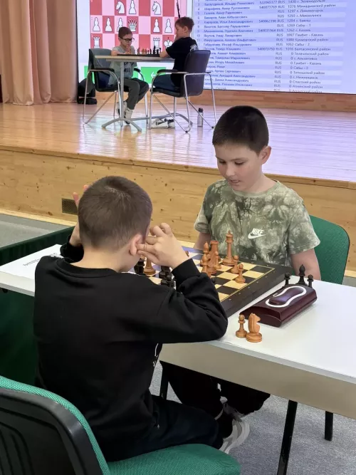Нургали Миңнехан улы Миңнеханов истәлегенә тизйөрешле шахмат буенча малайлар һәм кызлар арасында III республикакүләм шәхси-команда турниры узды