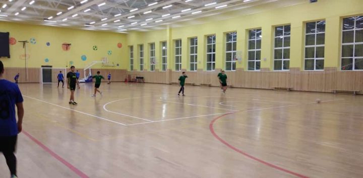 Олы Кибәче командасы мини-футбол буенча район чемпионатында
