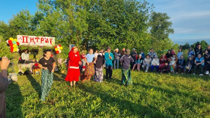 Кырбашта Питрау бәйрәме булды