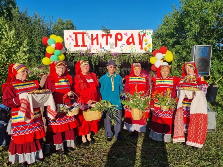 Кырбашта Питрау бәйрәме булды