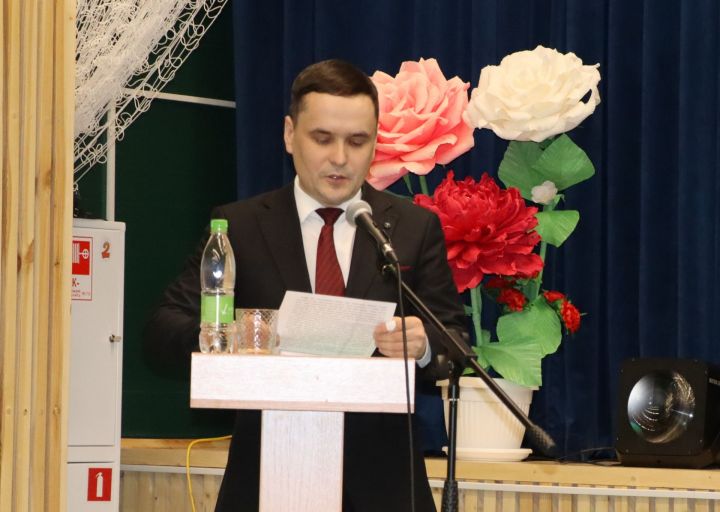 Сатыш авыл җирлегендә җыен узды: авыл халкын нәрсәләләр борчый?