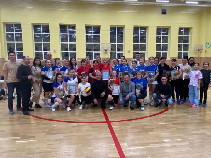 Сабада хатын-кызлар командалары арасында волейбол буенча район чемпионаты төгәлләнде