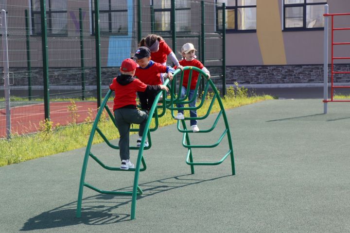 Сабада балалар бакчасында тәрбияләнүче  нәни райондашларыбыз өчен бәйрәм чарасы узды [ фоторепортаж]