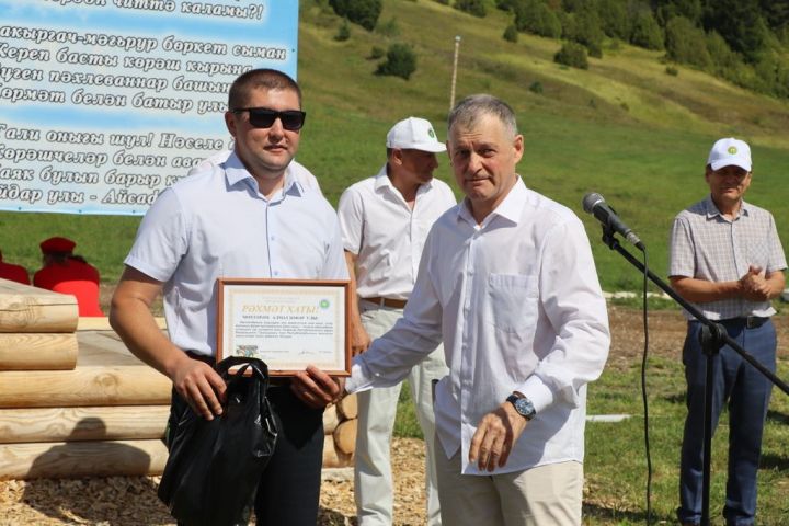 «Милләтеңнең якты кояшы син» турниры батырлары билгеле  булды