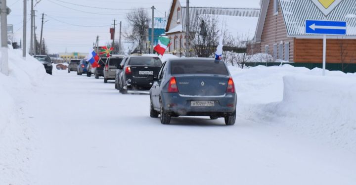 Шәмәрдәндә Ватанны саклаучылар хөрмәтенә автоузыш