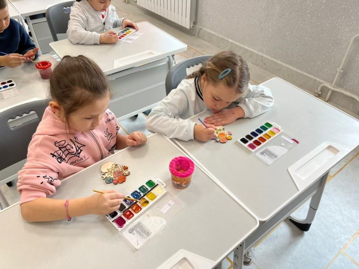 «Алдынгылар хәрәкәте»нең — «Бәләкәч» пилот балалар бакчасында тәрбияләнүчеләр Саба урта  мәктәбендә экскурсиядә  булдылар