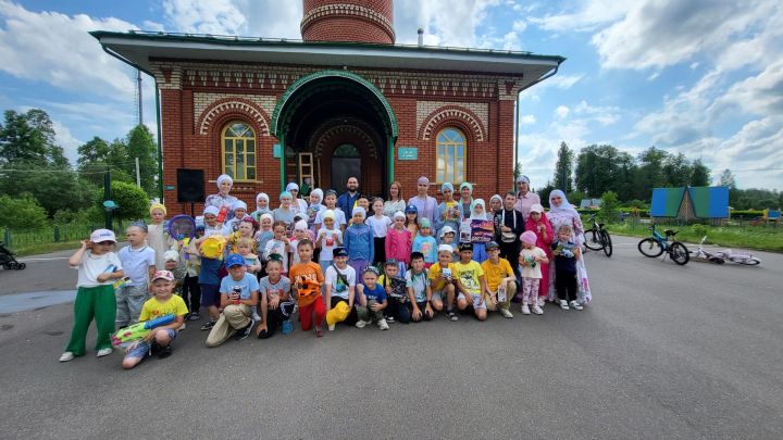 Корбан бәйрәме көнне Лесхозда балалар өчен бәйрәм чарасы узды