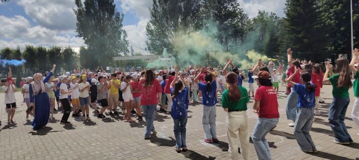 Бүген районыбызга «Алдынгылар хәрәкәте»нең Татарстан республикасы регональ бүлеге җитәкчесе Тимур Сөләйманов  килде