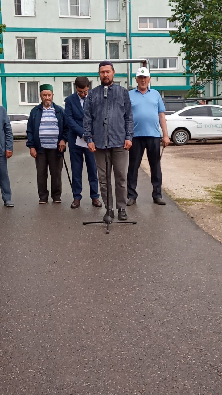Бүген махсус хәрби операциядә вафат булган  райондашыбыз Байлар Сабасыннан Радик Мөнир улы Мусинны соңгы юлга озаттылар