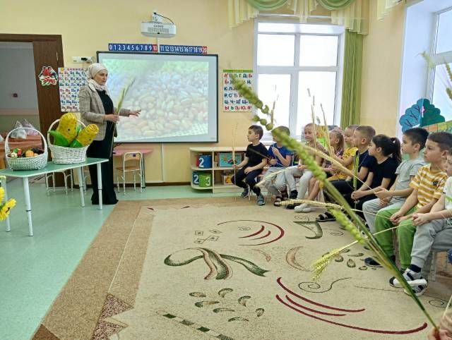 «Бәләкәч» балалар бакчасында һөнәрләр һәм хоббилар атналыгы узды