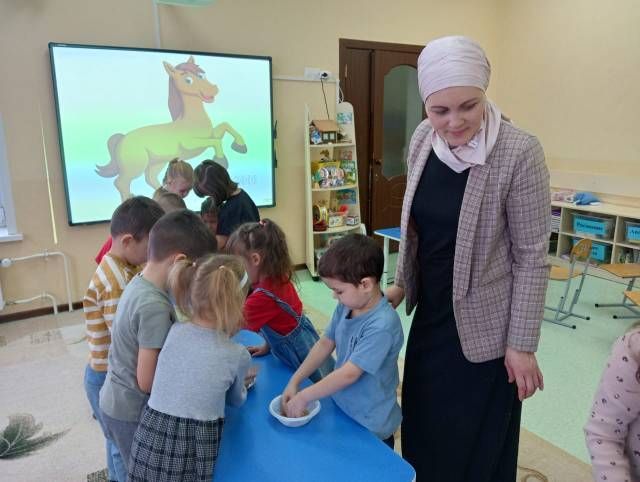 «Бәләкәч» балалар бакчасында һөнәрләр һәм хоббилар атналыгы узды