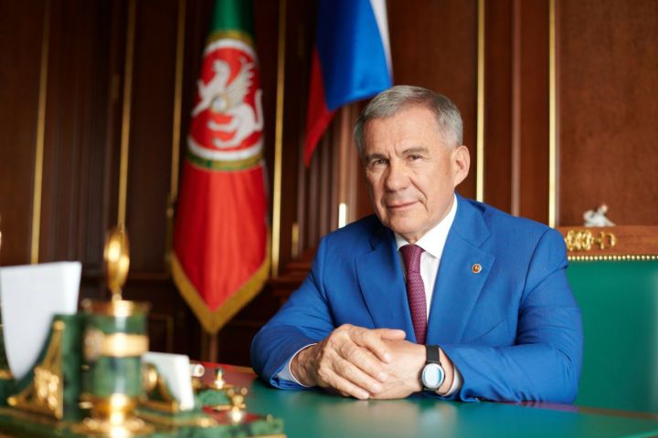 Татарстан Республикасы Рәисе Р.Н. Миңнехановның Раштуа бәйрәме уңаеннан КОТЛАВЫ