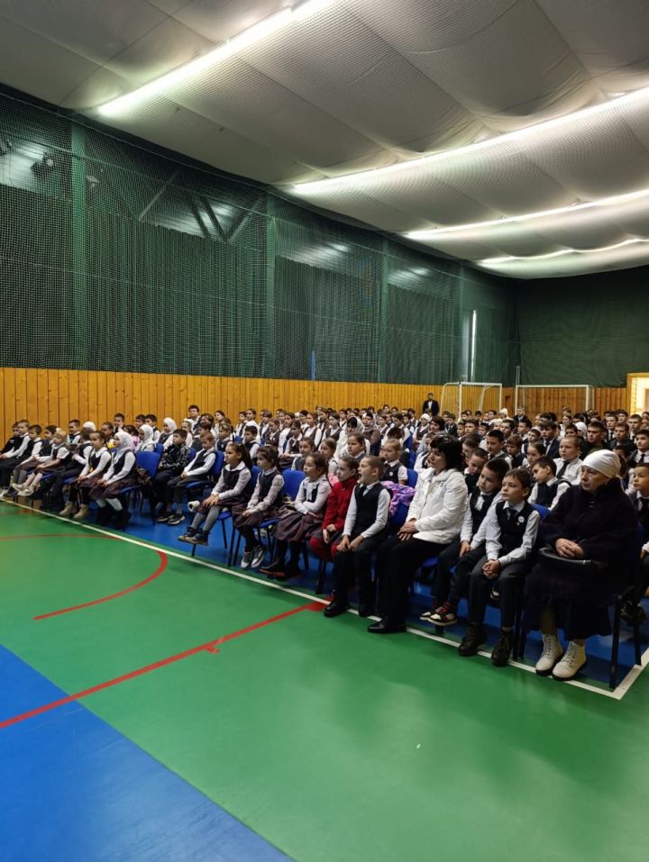 Тимершык урта мәктәбе укучылары өчен дини тәрбия сәгате үткәрелде