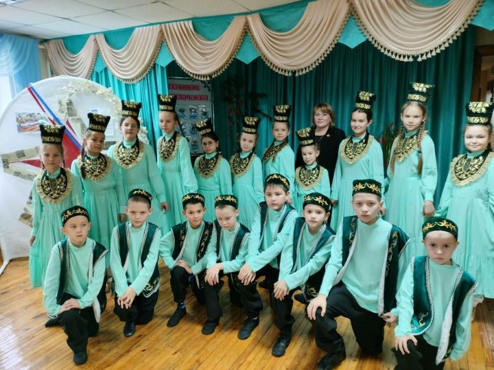 Шекше мәдәният йортында «Туганнар җыелган җирдә» дигән нәсел бәйрәме узды