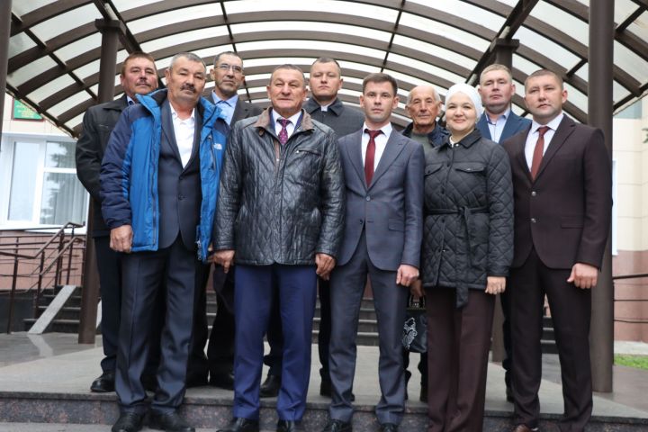 Районыбыз  алдынгылары «Уңыш” бәйрәменә Казанга киттеләр